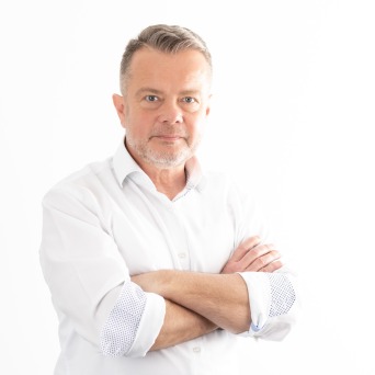 Dr. Christoph D. Walser, Gründer von ME.A